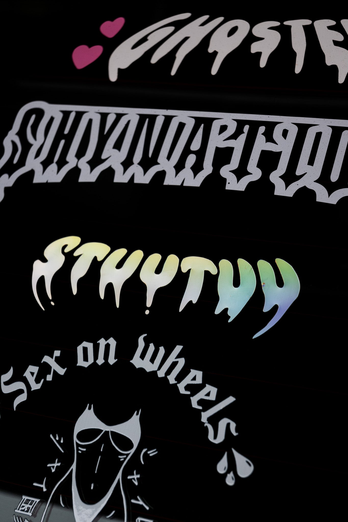 "stuutuu" Slap Sticker